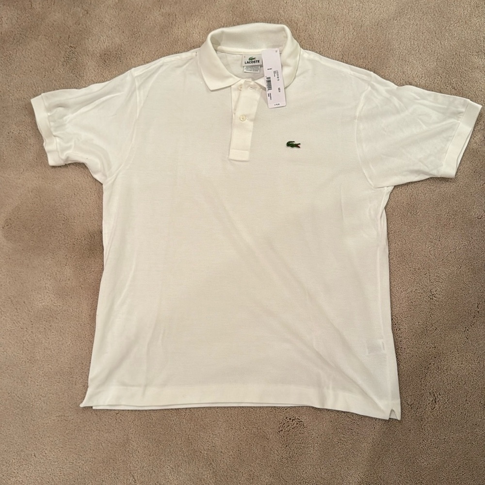 NWT Men’s white Lacoste shirt sleeve polo shirt